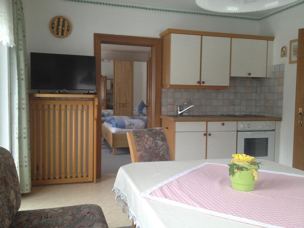 Haus Barbara Breuer Apartment Neukirchen am Grossvenediger Room photo