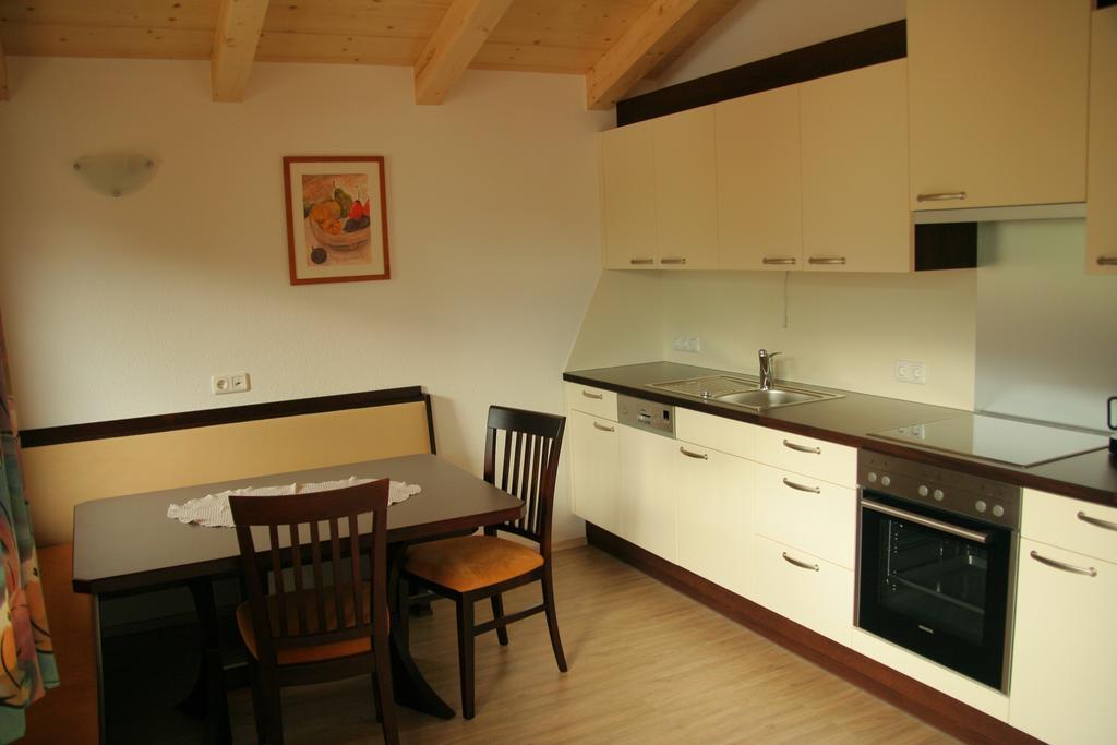 Haus Barbara Breuer Apartment Neukirchen am Grossvenediger Room photo